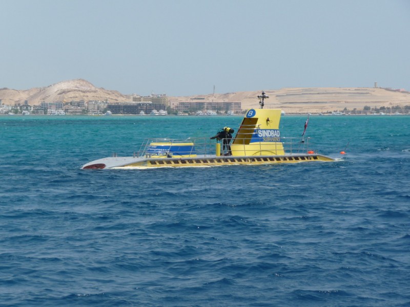 2 Hours Sindbad Submarine Tour in Hurghada