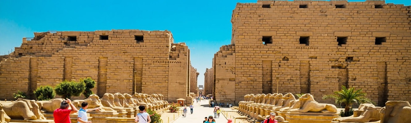 Private Day Tour to Luxor from Aswan by Vehicle